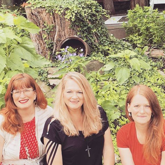 Meet your Posher, Rebecca - Picture 2 of 2